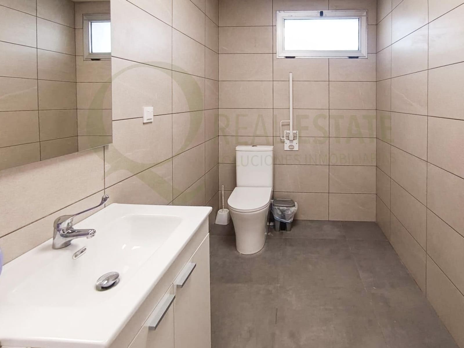 Büro zu vermieten in Alicante / Alacant Stadt - 3.800 € (Ref: 9656138)