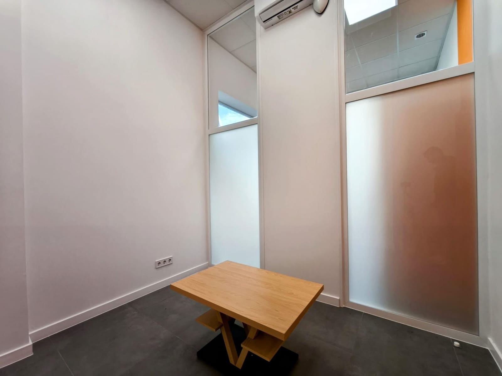 Büro zu vermieten in Alicante / Alacant Stadt - 3.800 € (Ref: 9656138)