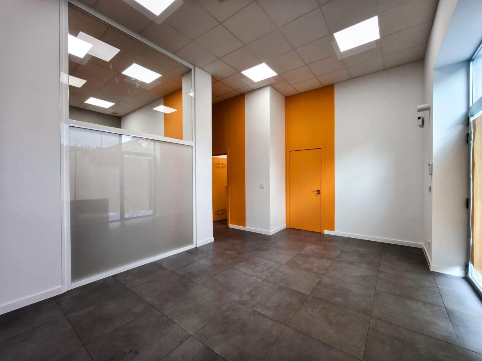 Büro zu vermieten in Alicante / Alacant Stadt - 3.800 € (Ref: 9656138)