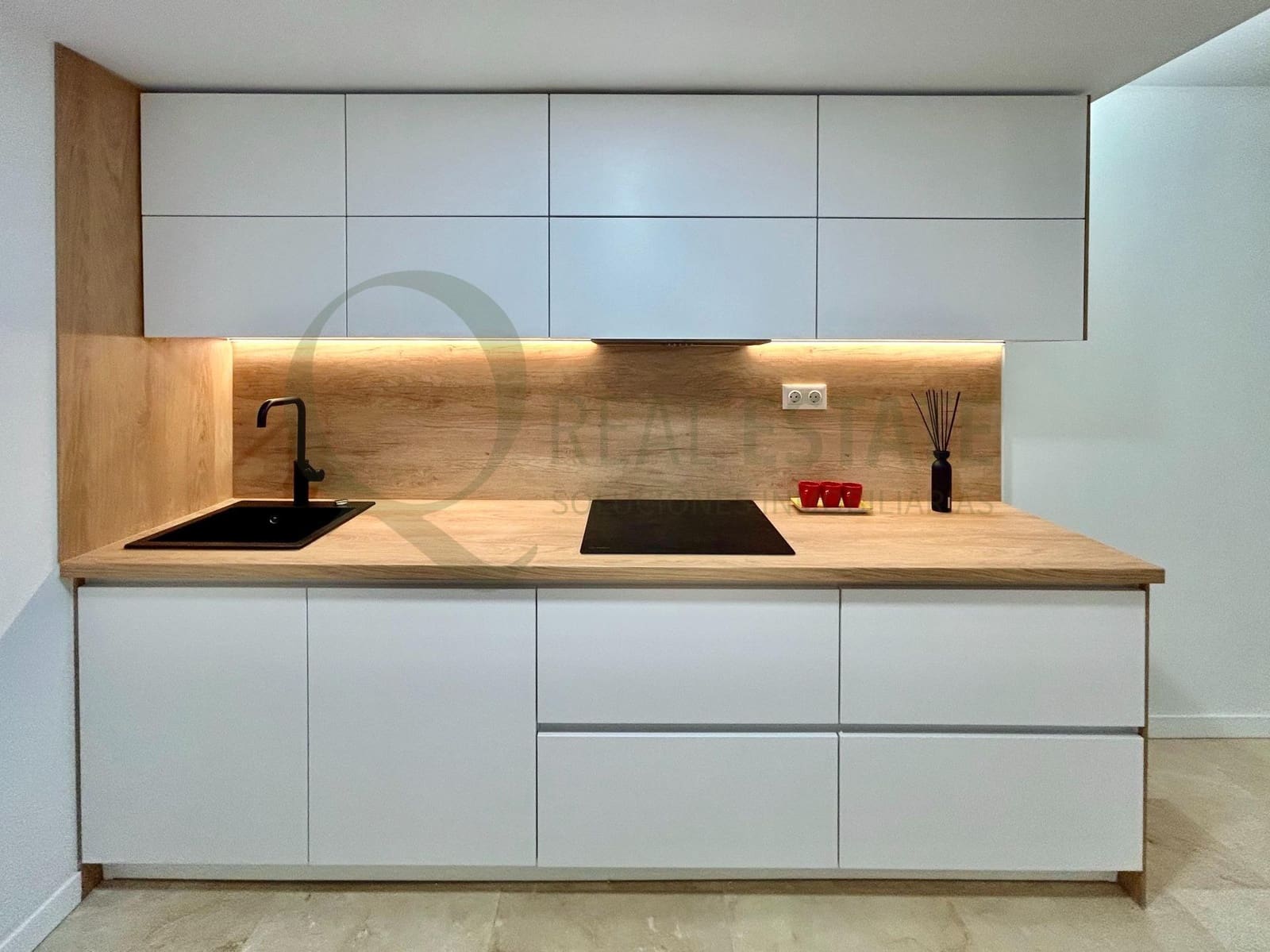 2 chambre Appartement à vendre à Alicante ville - 234 900 € (Ref: 9656140)