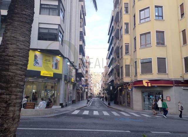4 bedroom Commercial for rent in Alicante / Alacant city - € 6,000 (Ref: 9674258)