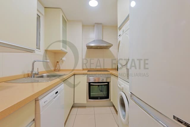 3 bedroom Flat for sale in Playa de San Juan, Alicante / Alacant city with pool - € 420,000 (Ref: 9674261)