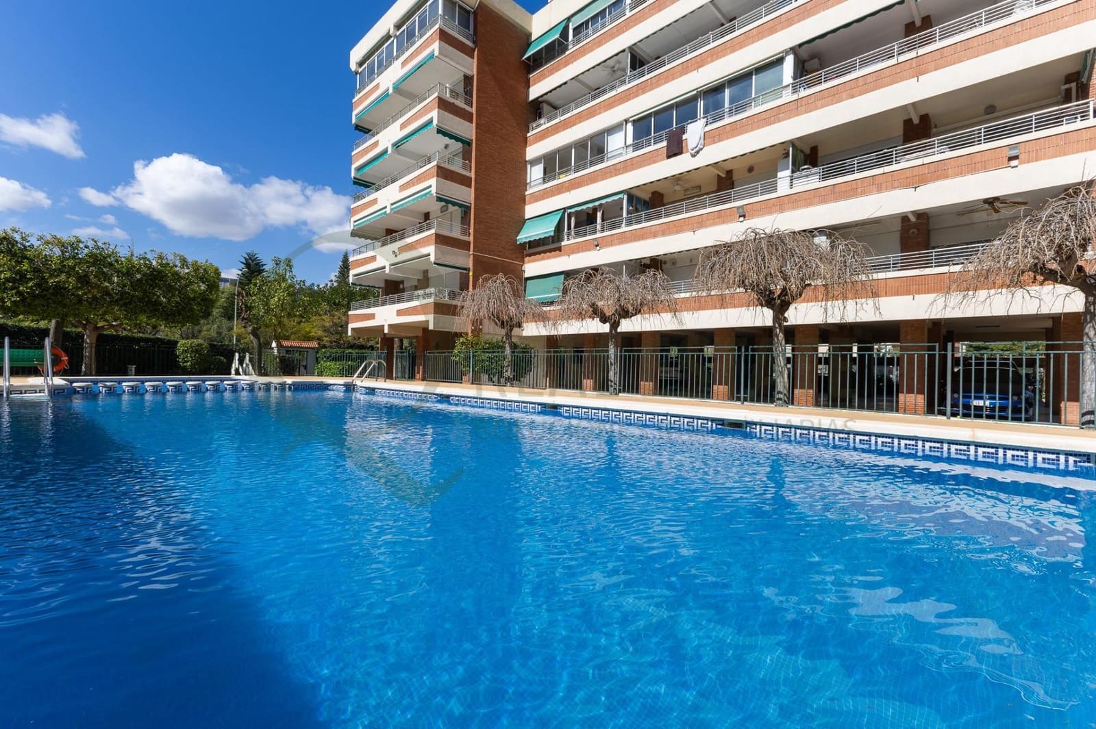 3 bedroom Flat for sale in Playa de San Juan with pool - € 399,000 (Ref: 9674261)