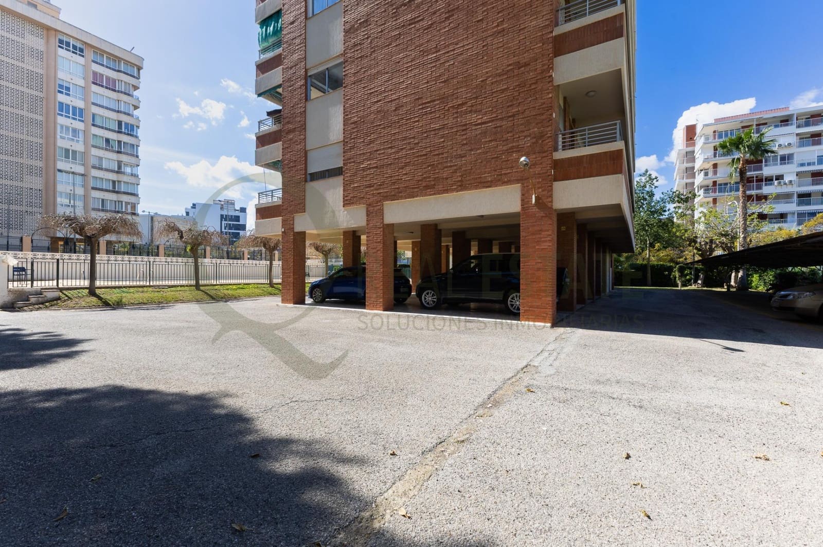 3 bedroom Flat for sale in Playa de San Juan with pool - € 399,000 (Ref: 9674261)