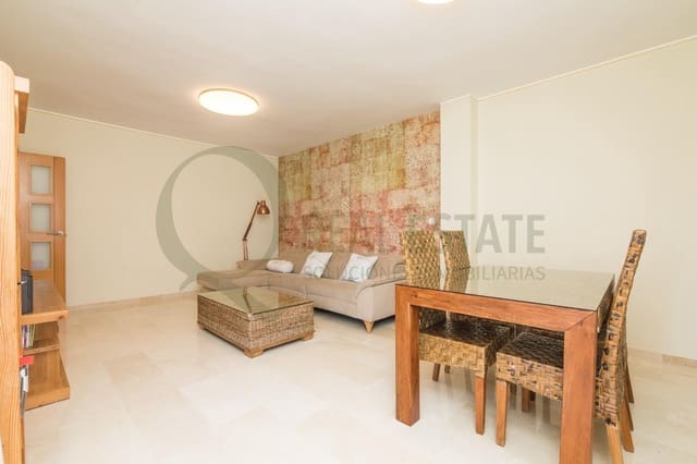 3 soveværelse Lejlighed til leje i Playa de San Juan, Alicante by med swimmingpool garage - € 1.700 (Ref: 9682500)