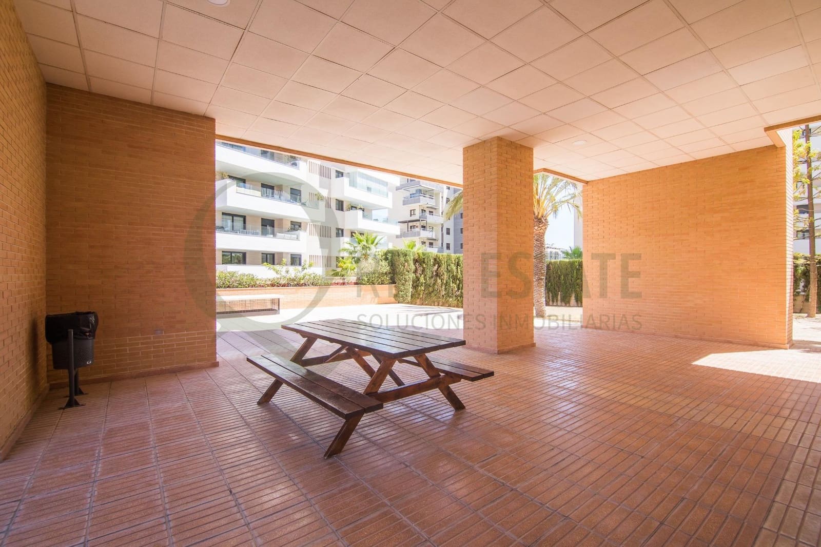 3 bedroom Flat for rent in Playa de San Juan with pool garage - € 1,700 (Ref: 9682500)