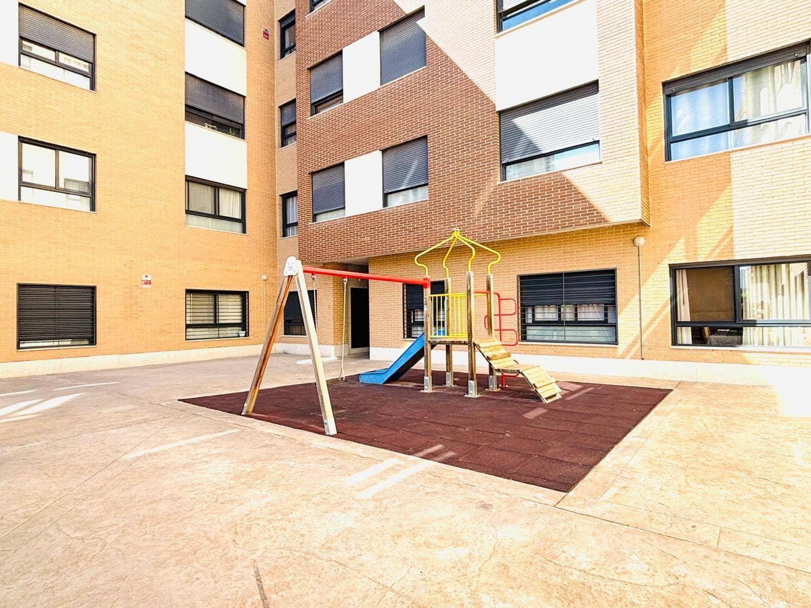 3 Zimmer Wohnung zu verkaufen in San Juan de Alicante / Sant Joan d'Alacant mit Pool Garage - 299.900 € (Ref: 9695373)