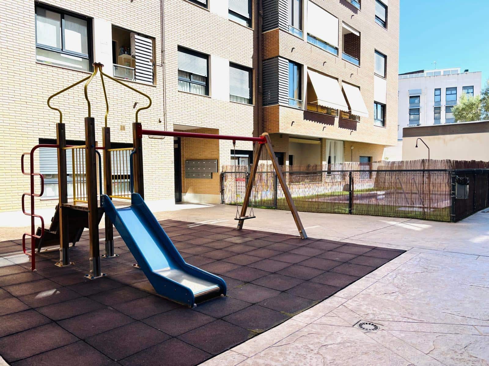 3 Zimmer Wohnung zu verkaufen in San Juan de Alicante / Sant Joan d'Alacant mit Pool Garage - 299.900 € (Ref: 9695373)