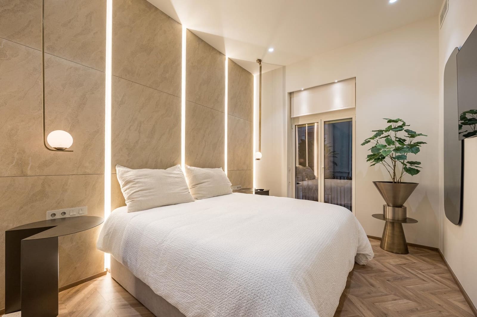 3 soveværelse Lejlighed til salg i Alicante by - € 2.500.000 (Ref: 9701663)