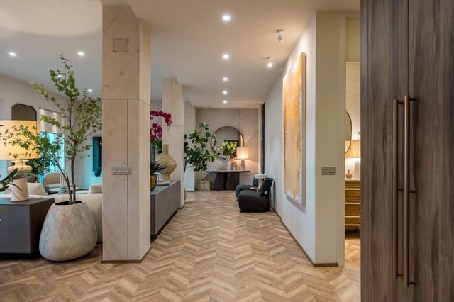 3 chambre Appartement à vendre à Alicante ville - 2 500 000 € (Ref: 9701663)