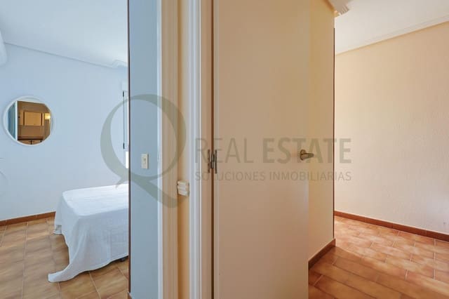 2 makuuhuone Asunto myytävänä paikassa Playa de San Juan, Alicante kaupunki mukana uima-altaan 
autotalli - 515 000 € (Ref: 9701664)