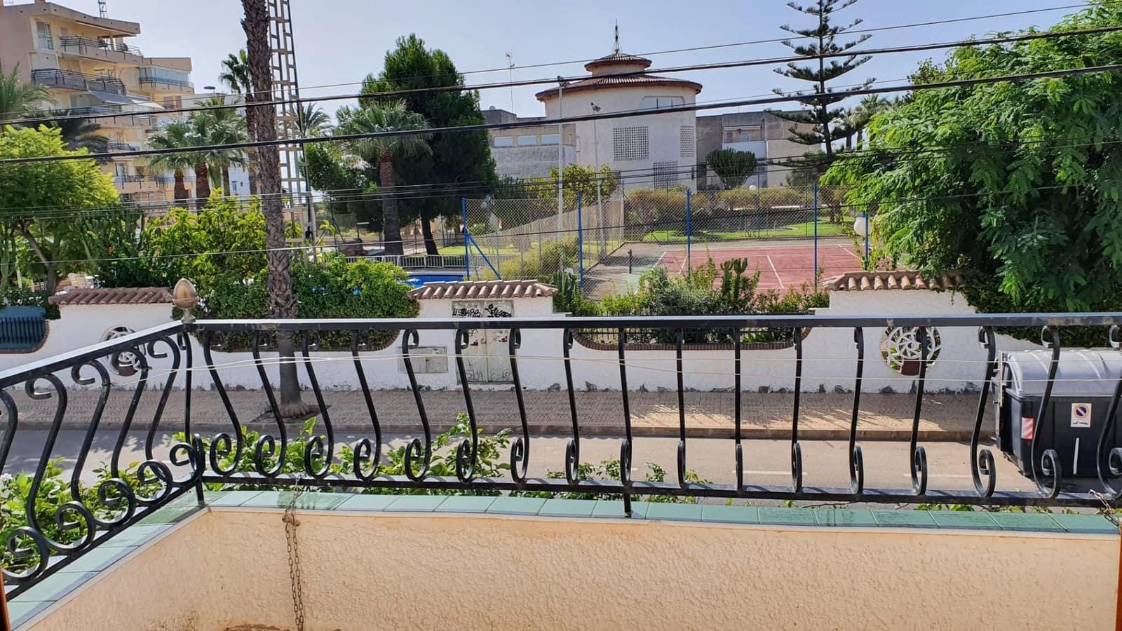 2 quarto Bungalow para venda em Santa Pola com garagem - 249 000 € (Ref: 9701666)