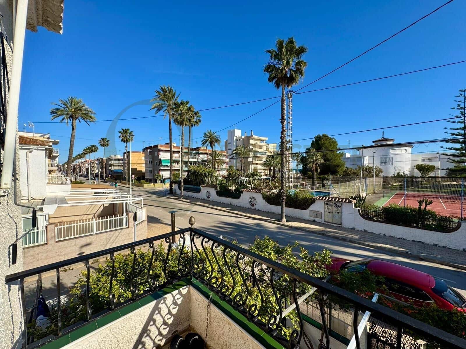 2 bedroom Bungalow for sale in Santa Pola with garage - € 248,000 (Ref: 9701666)