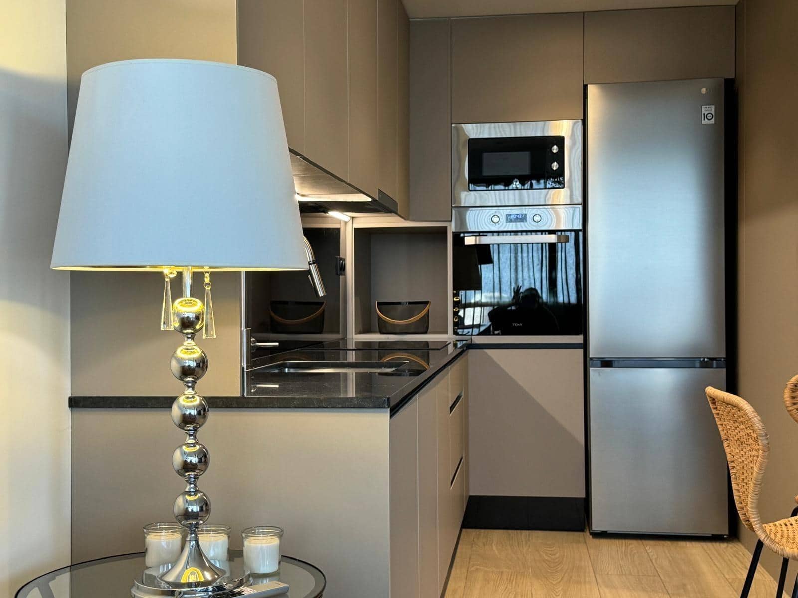 2 slaapkamer Flat te koop in Playa de San Juan met zwembad garage - € 510.000 (Ref: 9711993)