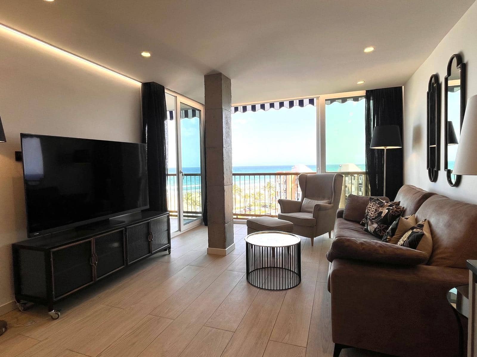 2 slaapkamer Flat te koop in Playa de San Juan met zwembad garage - € 510.000 (Ref: 9711993)