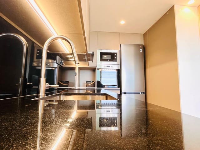 2 Zimmer Wohnung zu verkaufen in Playa de San Juan, Alicante / Alacant Stadt mit Pool Garage - 510.000 € (Ref: 9711993)