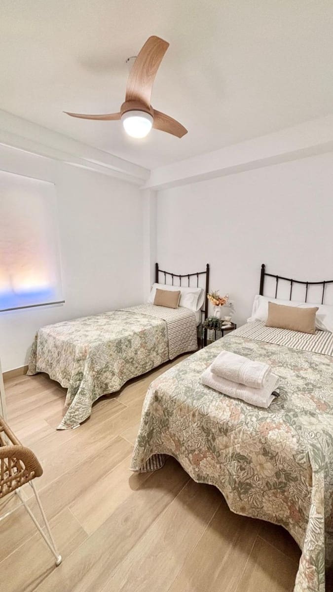 2 slaapkamer Penthouse te koop in Playa de Muchavista met zwembad - € 338.000 (Ref: 9711994)