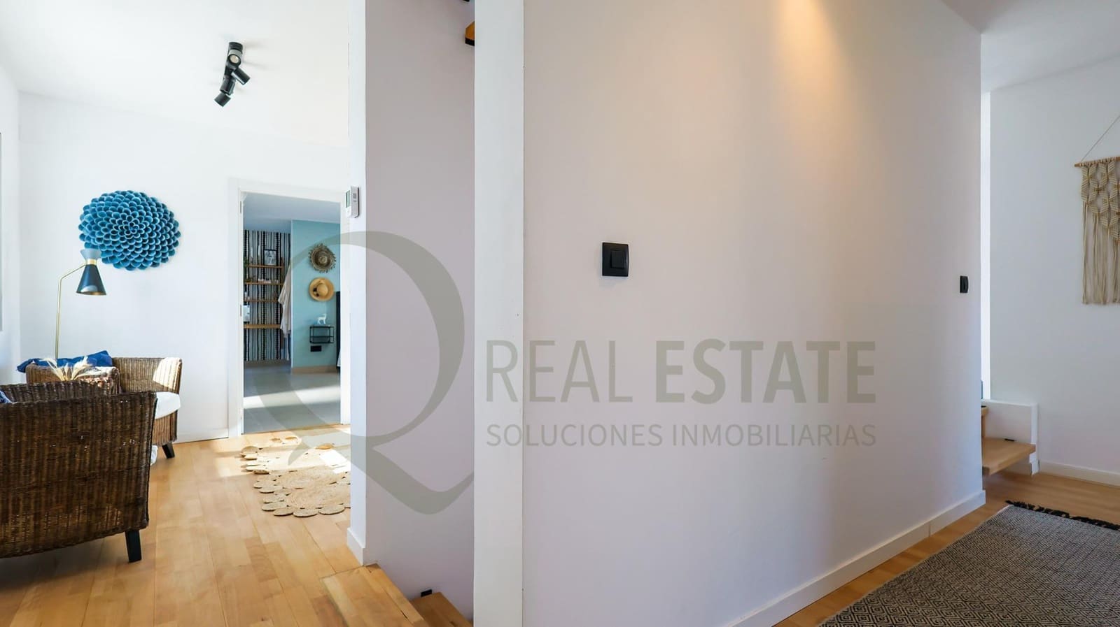 5 quarto Moradia para venda em Playa de San Juan com piscina garagem - 2 900 000 € (Ref: 9711995)