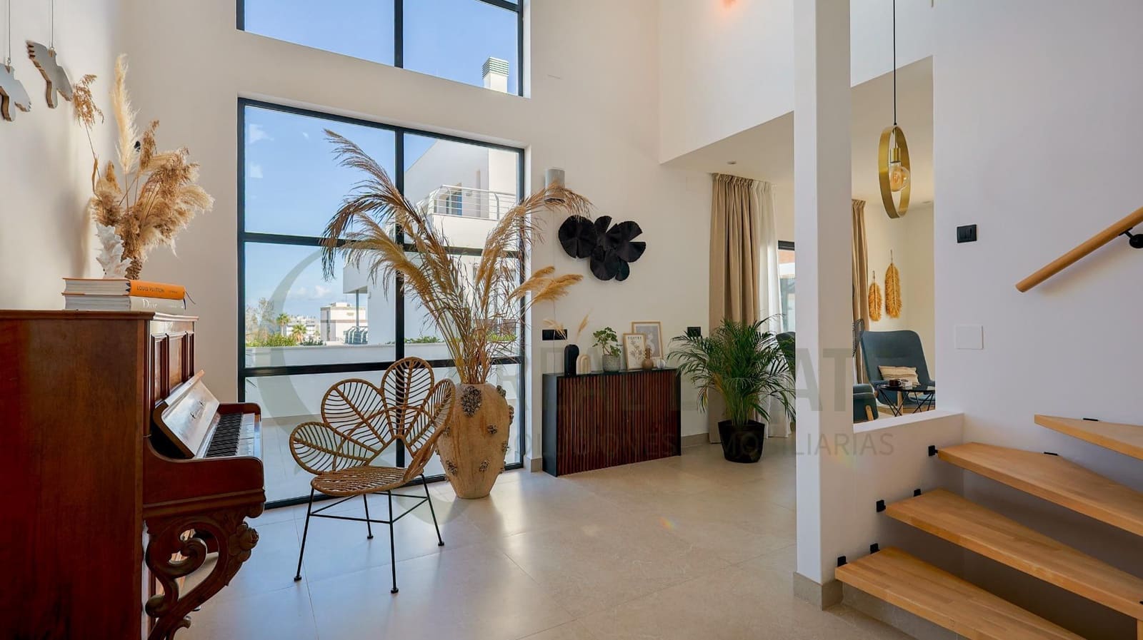 5 quarto Moradia para venda em Playa de San Juan com piscina garagem - 2 900 000 € (Ref: 9711995)