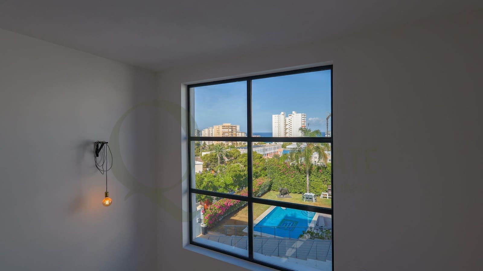 5 quarto Moradia para venda em Playa de San Juan com piscina garagem - 2 900 000 € (Ref: 9711995)