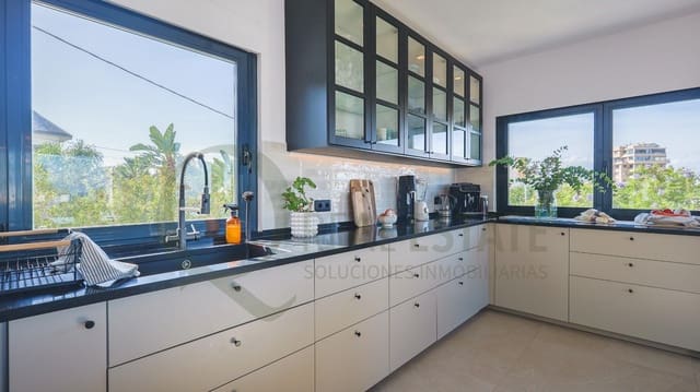 5 sovrum Villa till salu i Playa de San Juan, Alicante stad med pool garage - 2 900 000 € (Ref: 9711995)