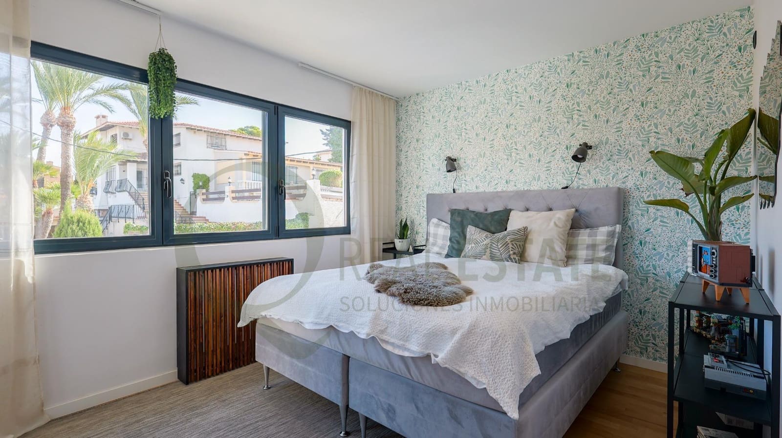 5 quarto Moradia para venda em Playa de San Juan com piscina garagem - 2 900 000 € (Ref: 9711995)