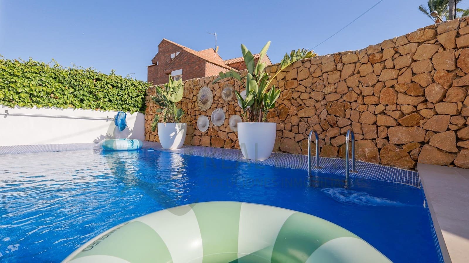 5 quarto Moradia para venda em Playa de San Juan com piscina garagem - 2 900 000 € (Ref: 9711995)