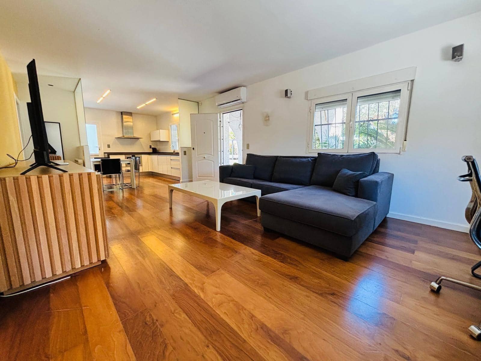 4 bedroom Villa for sale in Muchamiel / Mutxamel with pool garage - € 750,000 (Ref: 9719986)