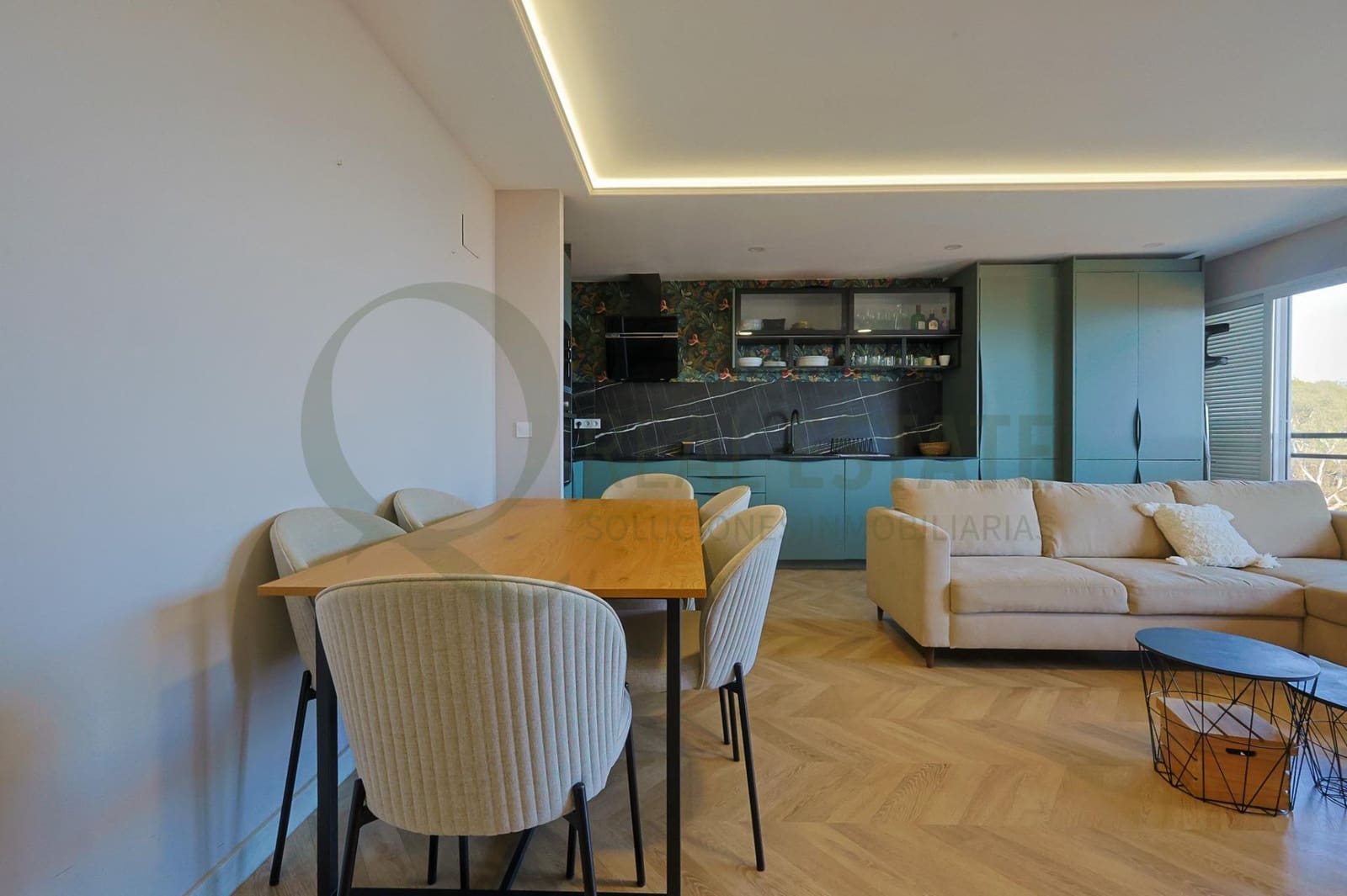 2 bedroom Penthouse for sale in El Campello - € 299,000 (Ref: 9721728)