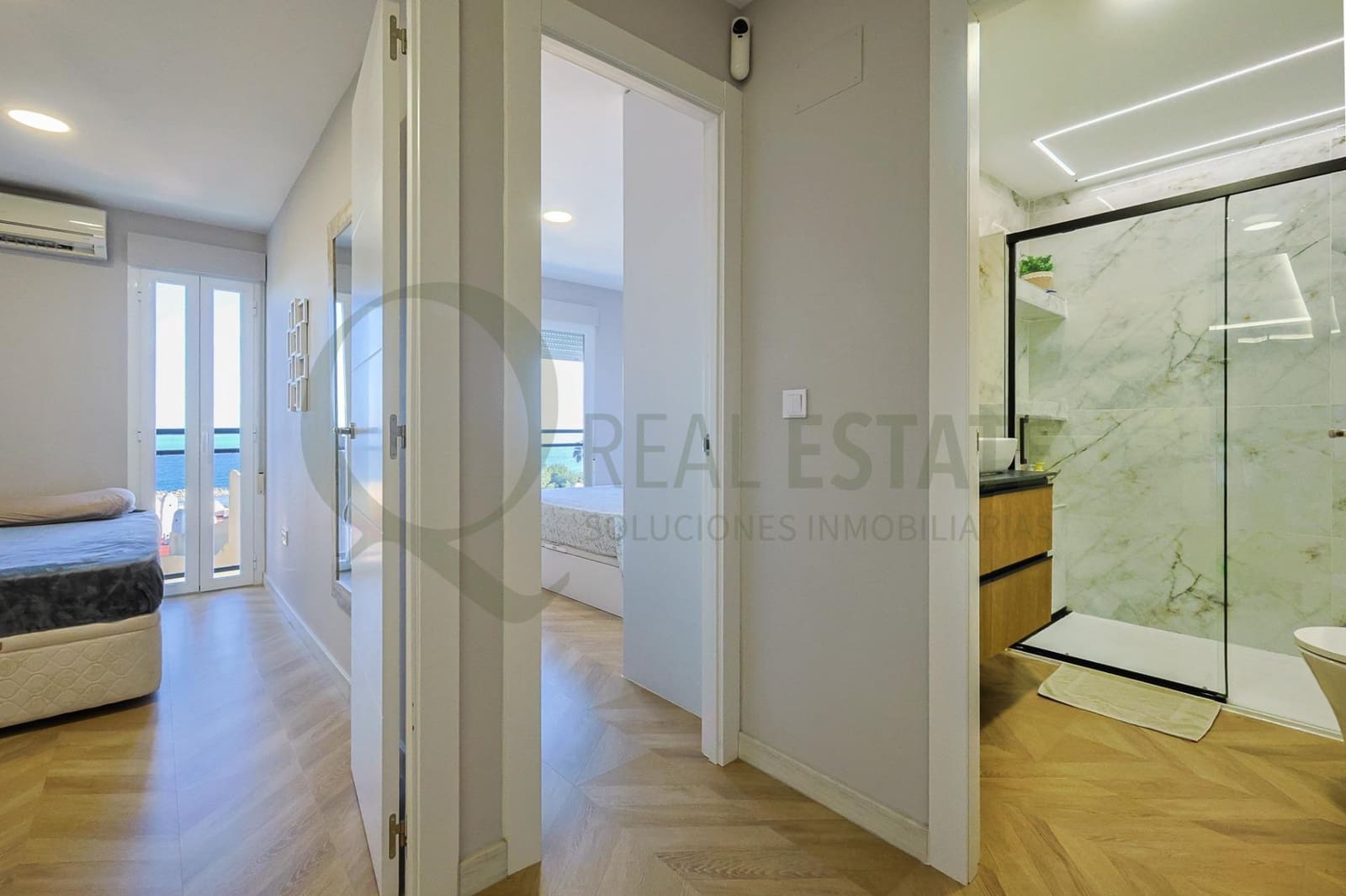 2 bedroom Penthouse for sale in El Campello - € 299,000 (Ref: 9721728)