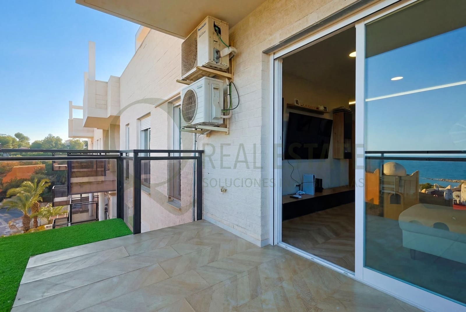 2 bedroom Penthouse for sale in El Campello - € 299,000 (Ref: 9721728)