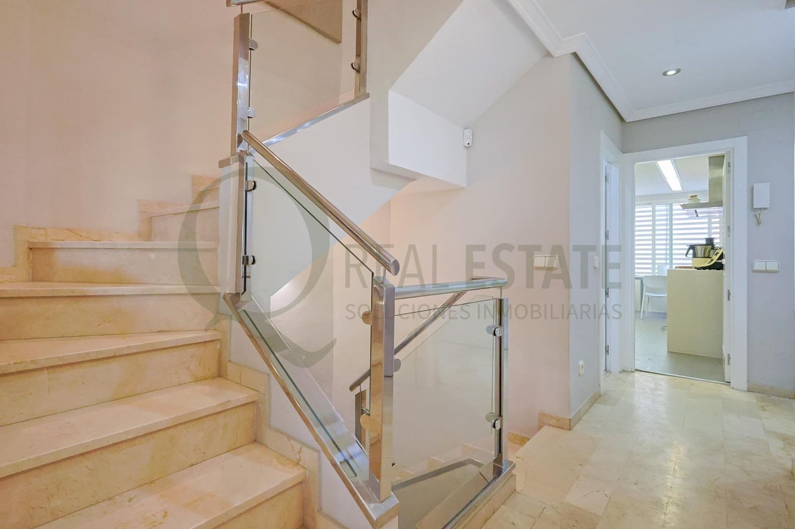 5 bedroom Terraced Villa for sale in Alicante / Alacant city with pool garage - € 774,800 (Ref: 9721729)