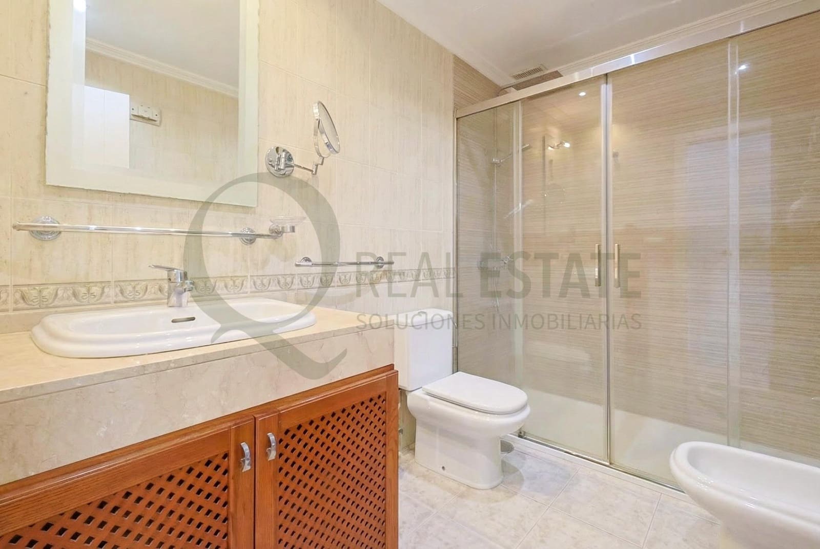 5 bedroom Terraced Villa for sale in Alicante / Alacant city with pool garage - € 774,800 (Ref: 9721729)