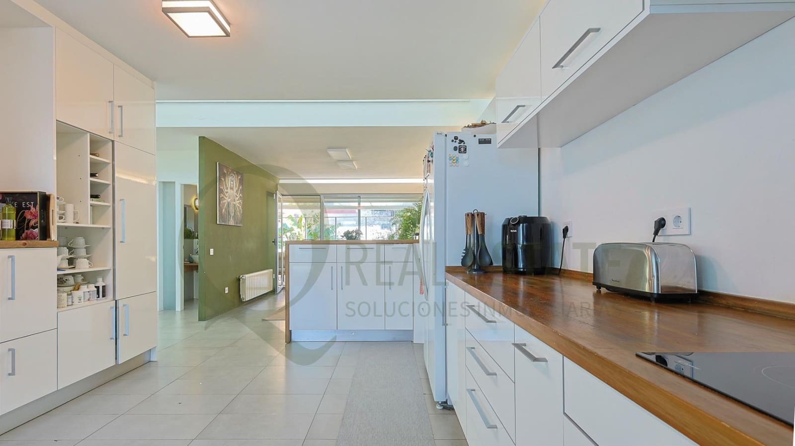 5 bedroom Villa for sale in Muchamiel / Mutxamel with pool garage - € 680,000 (Ref: 9726662)