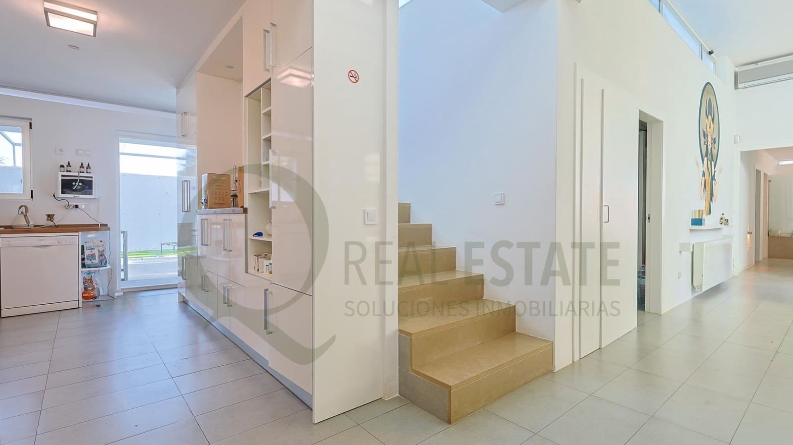 5 bedroom Villa for sale in Muchamiel / Mutxamel with pool garage - € 680,000 (Ref: 9726662)