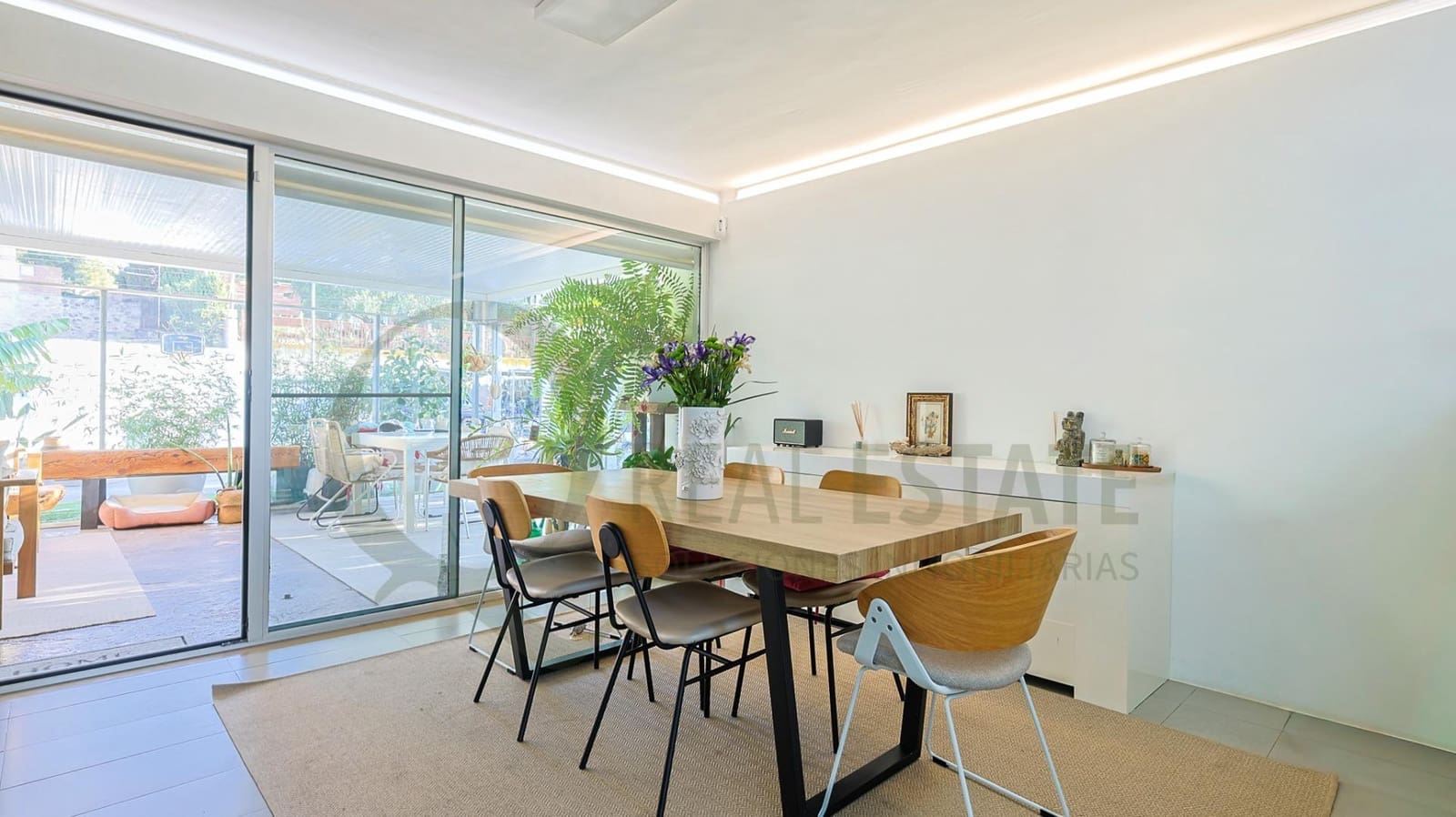 5 bedroom Villa for sale in Muchamiel / Mutxamel with pool garage - € 680,000 (Ref: 9726662)