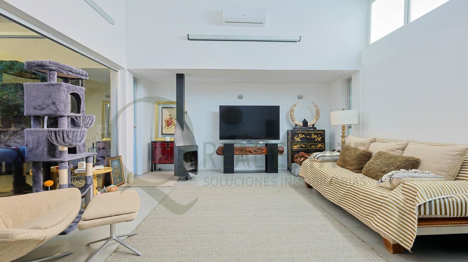 5 bedroom Villa for sale in Muchamiel / Mutxamel with pool garage - € 680,000 (Ref: 9726662)