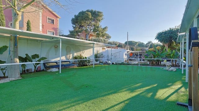 5 bedroom Villa for sale in Muchamiel / Mutxamel with pool garage - € 680,000 (Ref: 9726662)