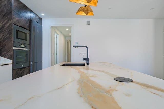 3 slaapkamer Flat te koop in Muchamiel / Mutxamel met zwembad garage - € 273.000 (Ref: 9732157)