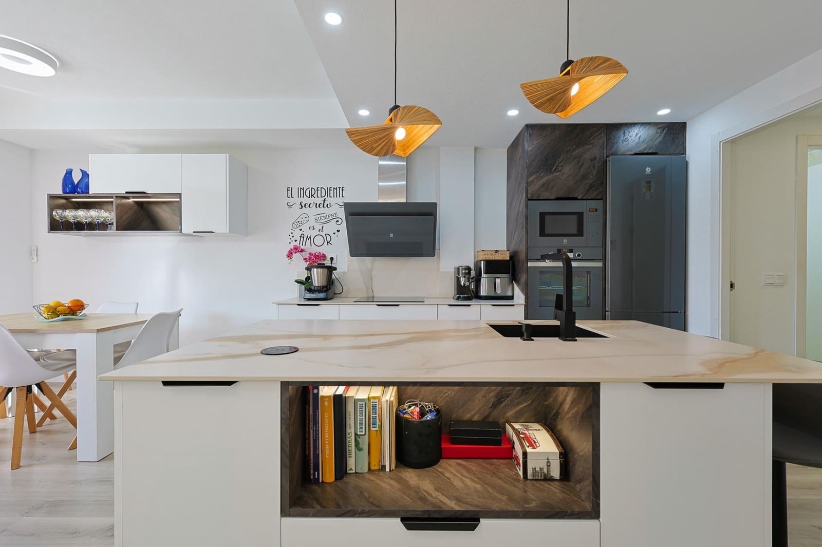 3 Zimmer Wohnung zu verkaufen in Muchamiel / Mutxamel mit Pool Garage - 273.000 € (Ref: 9732157)