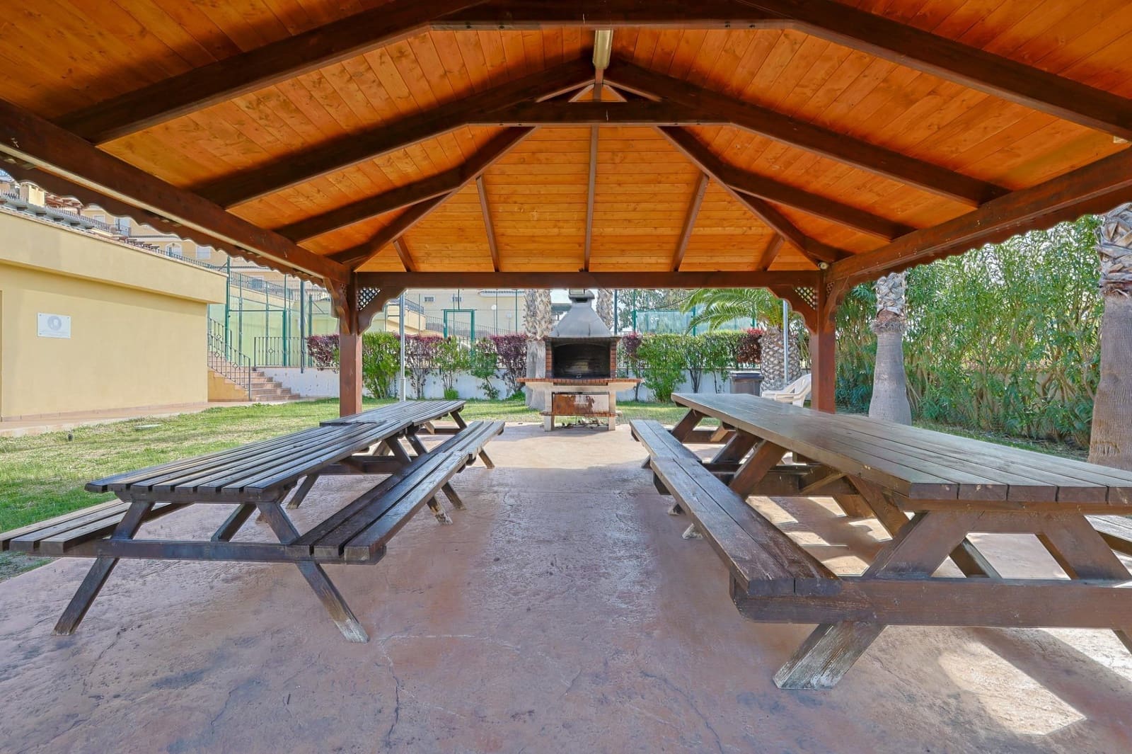 3 Zimmer Wohnung zu verkaufen in Muchamiel / Mutxamel mit Pool Garage - 273.000 € (Ref: 9732157)