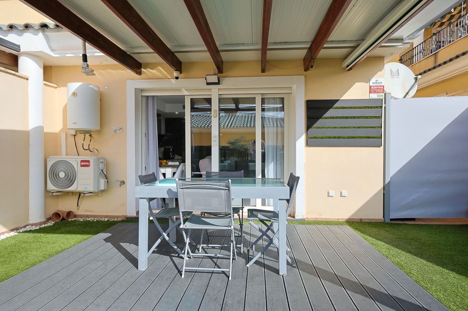 3 Zimmer Wohnung zu verkaufen in Muchamiel / Mutxamel mit Pool Garage - 273.000 € (Ref: 9732157)