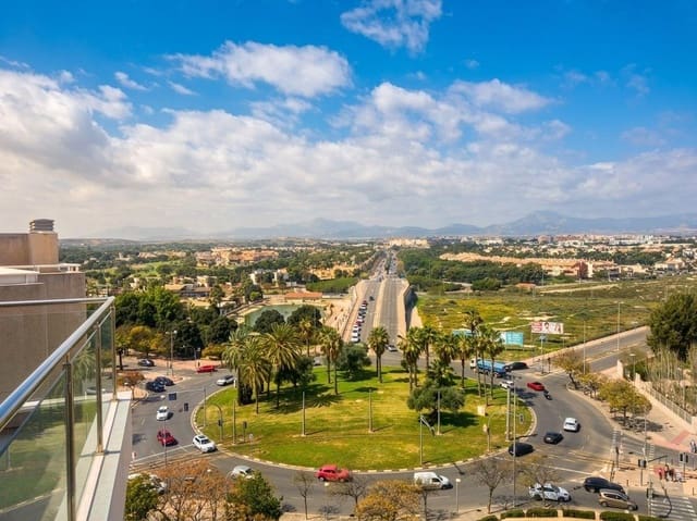 3 slaapkamer Flat te koop in Playa de San Juan, Alicante stad met zwembad - € 539.000 (Ref: 9735607)
