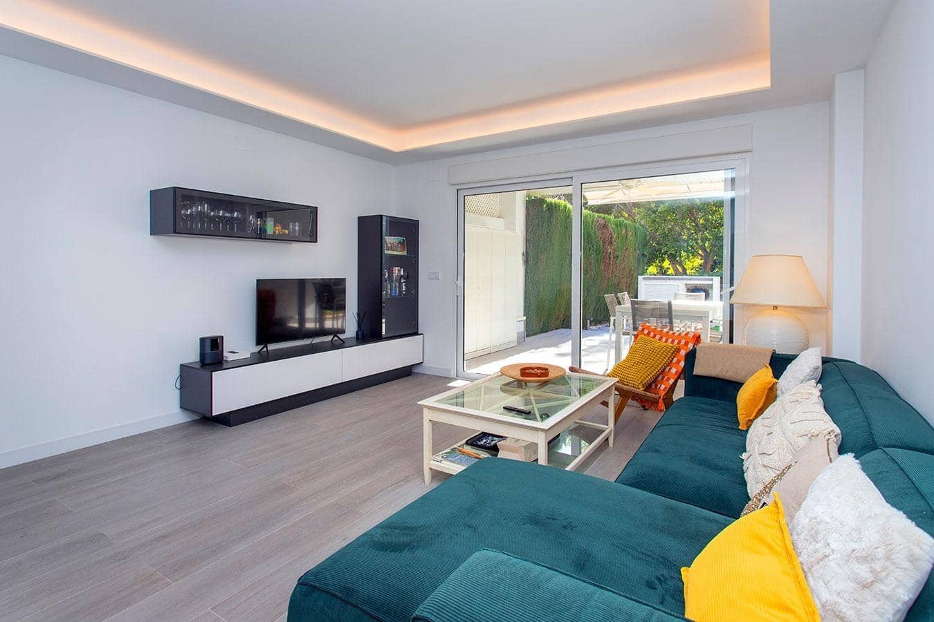 3 soverom Bungalow til salgs i Playa de San Juan med svømmebasseng garasje - € 636 000 (Ref: 9735608)