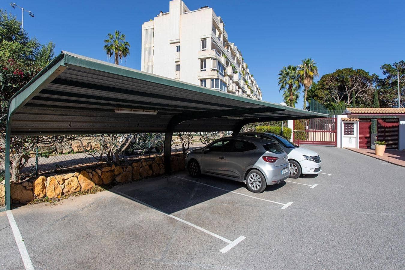 3 soverom Bungalow til salgs i Playa de San Juan med svømmebasseng garasje - € 636 000 (Ref: 9735608)