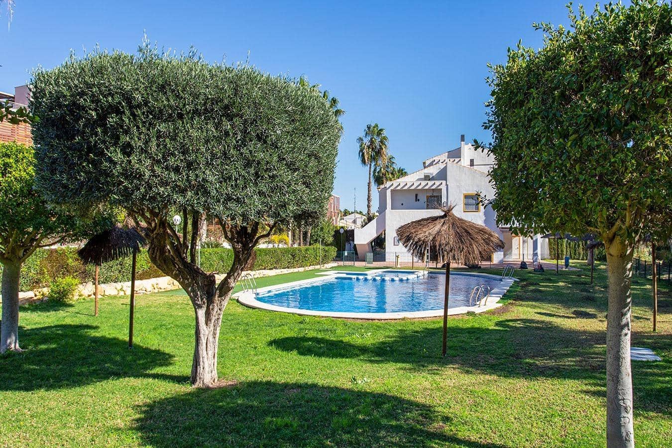 3 soverom Bungalow til salgs i Playa de San Juan med svømmebasseng garasje - € 636 000 (Ref: 9735608)