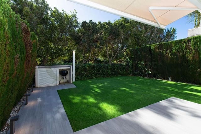 3 bedroom Bungalow for sale in Playa de San Juan, Alicante / Alacant city with pool garage - € 636,000 (Ref: 9735608)