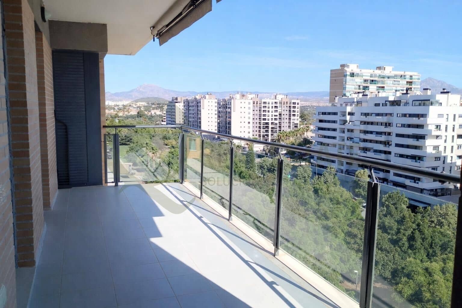 3 quarto Apartamento para venda em Alicante cidade com piscina garagem - 840 000 € (Ref: 9735609)