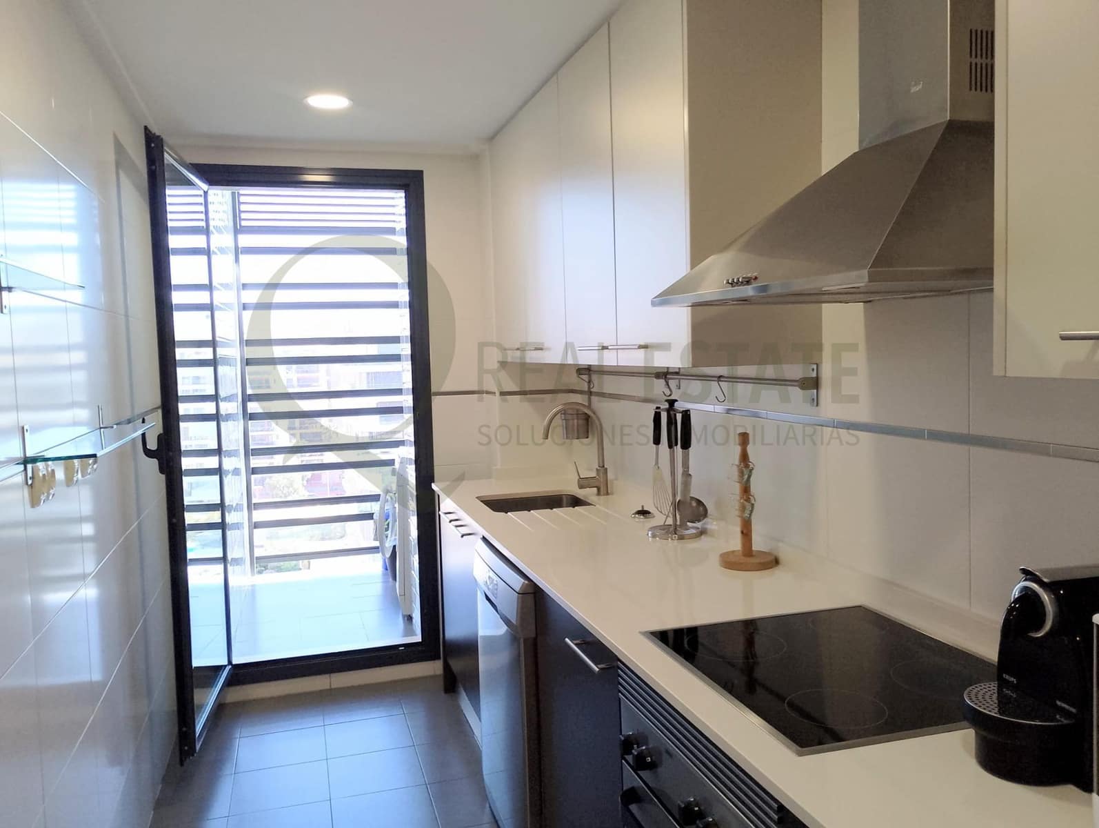 3 quarto Apartamento para venda em Alicante cidade com piscina garagem - 840 000 € (Ref: 9735609)