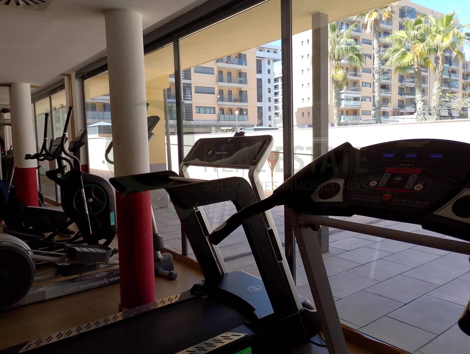 3 quarto Apartamento para venda em Alicante cidade com piscina garagem - 840 000 € (Ref: 9735609)